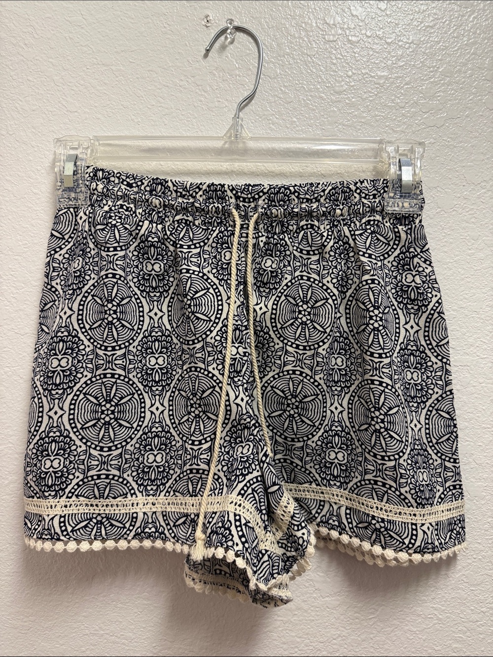 Women's Navy & White Printed Drawstring Shorts